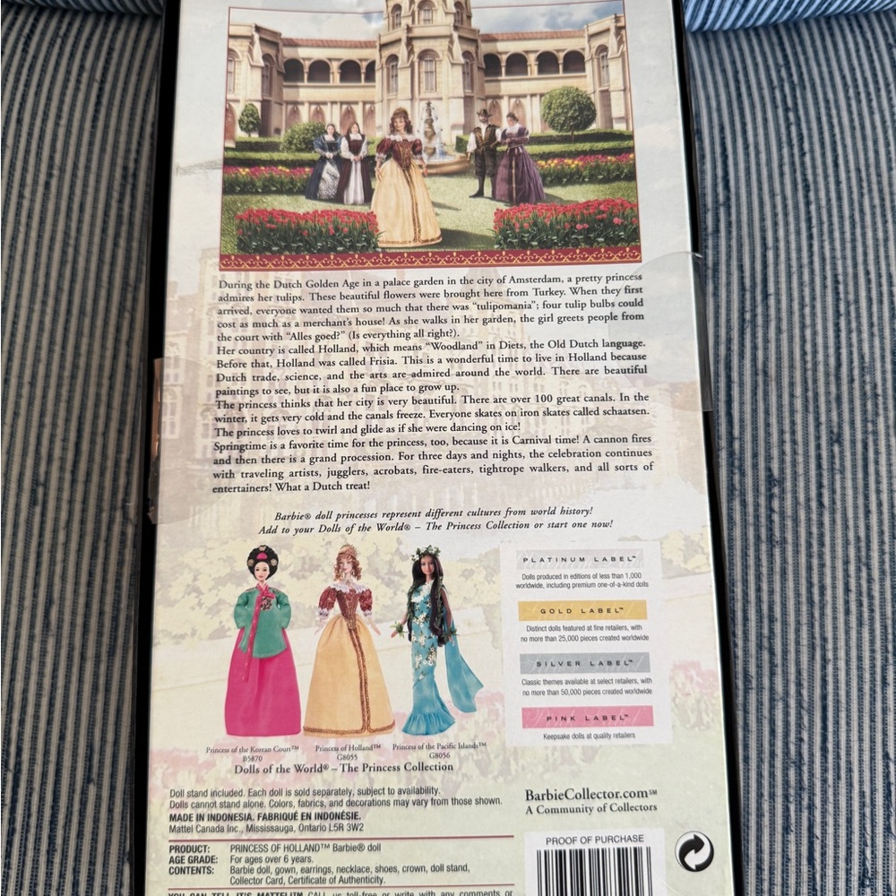 Barbie, Dolls of the World Princess of Holland 25th Anniversary Doll - Picture 2 of 5